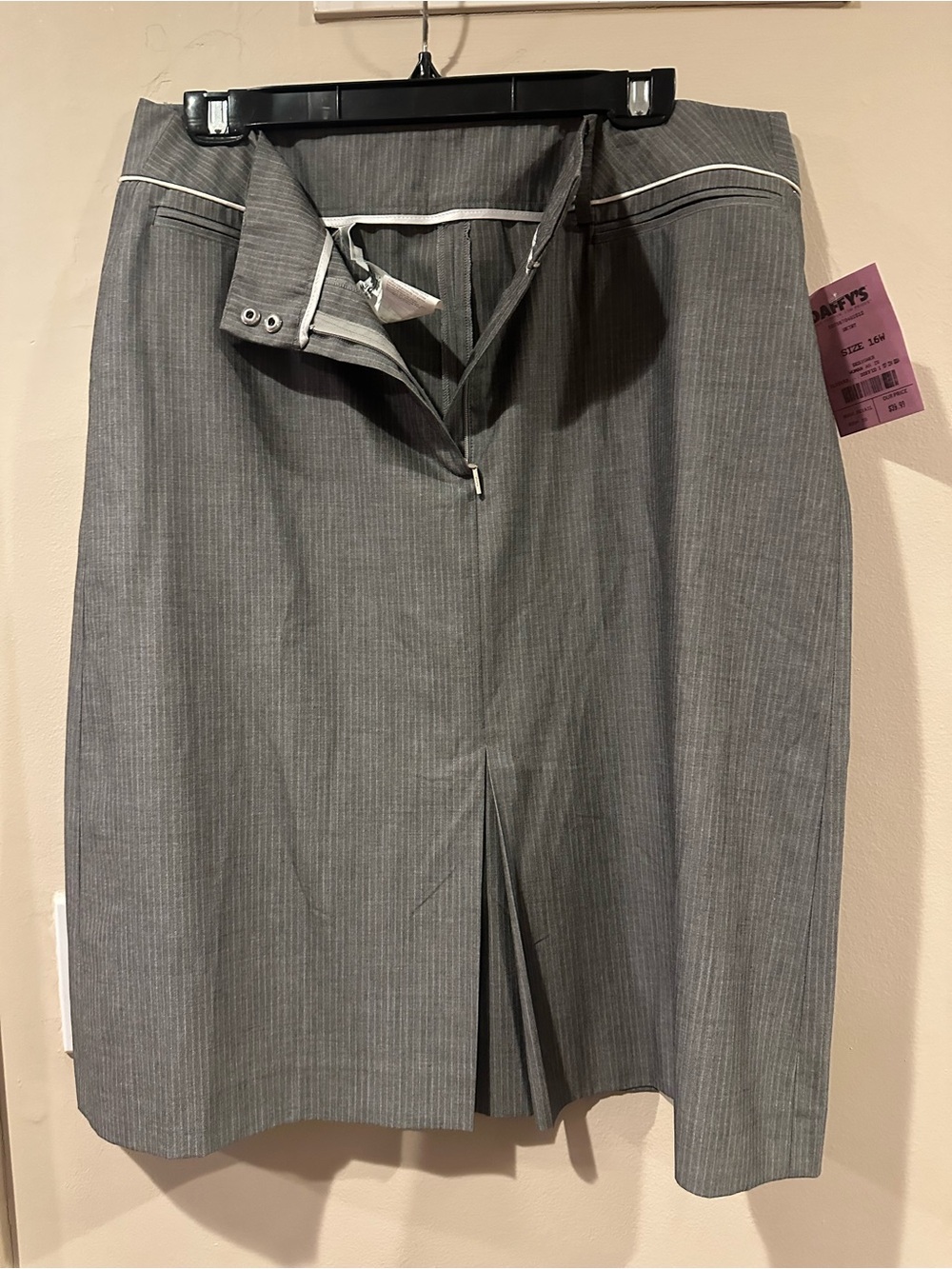 Women's Gray Pinstripe Pencil Skirt